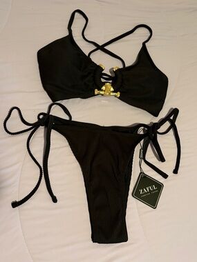 Zaful Black Ribbed String Bikini with Gold Hardware